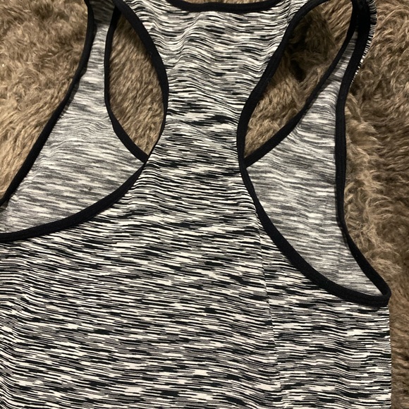 🤷‍♀️ - Picture 2 of 2